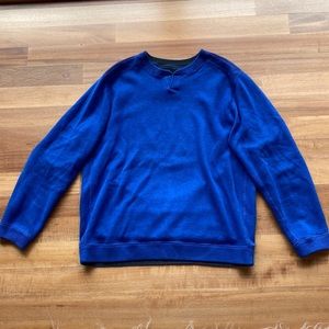 Reversible Tommy Bahama. Size L